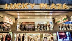 Lucky Plaza (D9), Retail #451126301